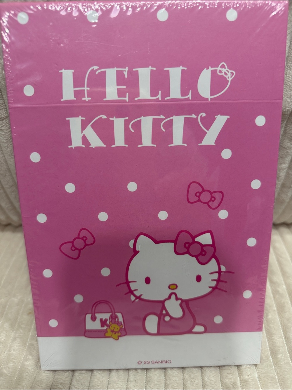 Sanrio Hello Kitty Beauty Series Foldable Mirror. New.Not used. so cute!!